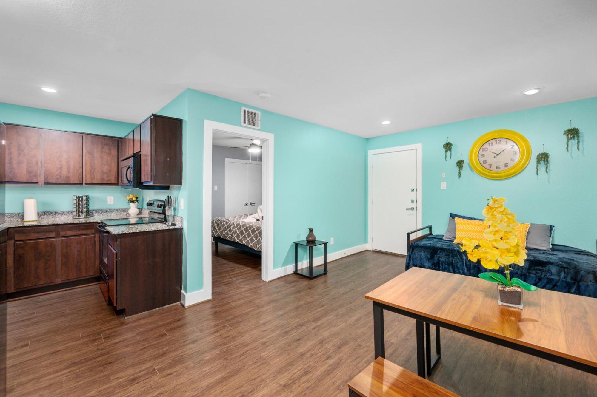Retreat Near Museums And Stadiums * Houston